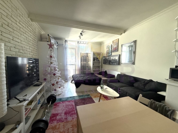 Едностаен апартамент в София, Студентски град - 51 кв.м за 2451 €/кв.м - Снимка #1