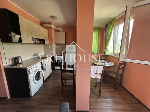 Двустаен апартамент в Варна, Владислав Варненчик - 62 кв.м за 1321 €/кв.м - Снимка #1