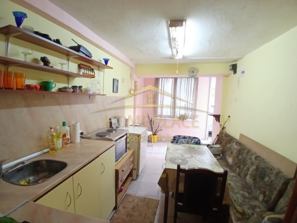 Гараж / Паркомясто в Варна, Погреби - 18 кв.м за 2334 €/кв.м - Снимка #1