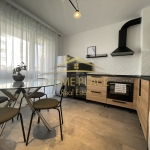 Дава се под наем Тристаен апартамент в Варна, Център - 80 кв.м за 561 € - Снимка #1