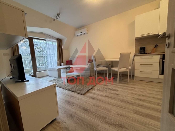 Двустаен апартамент в Варна, Аспарухово - 130 кв.м за 1116 €/кв.м - Снимка #1