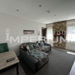 Дава се под наем Двустаен апартамент в Варна, м-т Пчелина - 50 кв.м за 433.5 € - Снимка #1