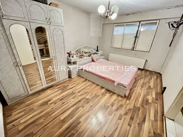 Двустаен апартамент в Разград, Орел - 62 кв.м за 905 €/кв.м - Снимка #1