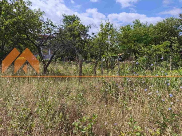 Парцел в Варна, м-т Боровец - юг - 653 кв.м за 155 €/кв.м - Снимка #1