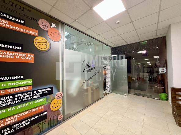 Магазин в София, Младост 3 - 46 кв.м за 1218 €/кв.м - Снимка #1