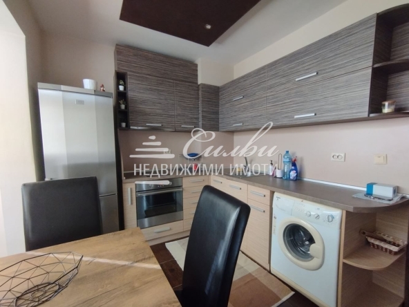 Дава се под наем Едностаен апартамент в Шумен, 2-ри корпус - 42 кв.м за 229.5 € - Снимка #1