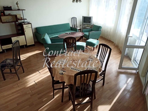 Дава се под наем Тристаен апартамент в Варна, Колхозен пазар - 70 кв.м за 459 € - Снимка #1