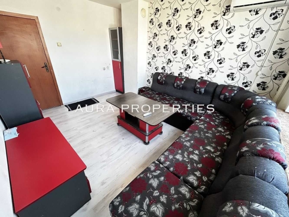 Дава се под наем Двустаен апартамент в Разград, Освобождение - 62 кв.м за 255 € - Снимка #1