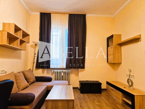 Дава се под наем Двустаен апартамент в София, Център - 50 кв.м за 450 € - Снимка #1