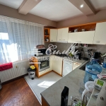 Тристаен апартамент в Шумен, Тракия - 62 кв.м за 1275 €/кв.м - Снимка #1