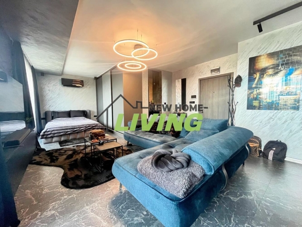 Едностаен апартамент в Пловдив, Център - 98 кв.м за 2041 €/кв.м - Снимка #1