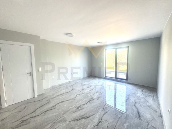 Двустаен апартамент в Варна, Владислав Варненчик - 70 кв.м за 1422 €/кв.м - Снимка #1