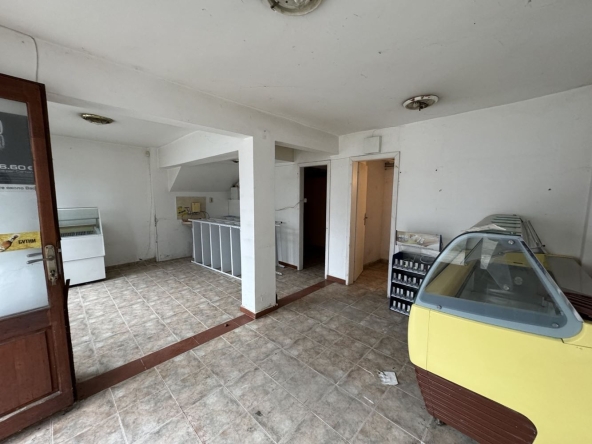 Магазин в Банско - 38 кв.м за 658 €/кв.м - Снимка #1