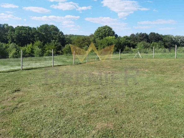 Парцел в с. Приселци, Област Варна - 500 кв.м за 132 €/кв.м - Снимка #1