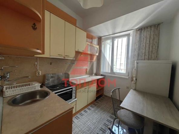 Дава се под наем Двустаен апартамент в Варна, Център - 55 кв.м за 357 € - Снимка #1