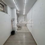 Магазин в Шумен, Център - 12 кв.м за 1913 €/кв.м - Снимка #1