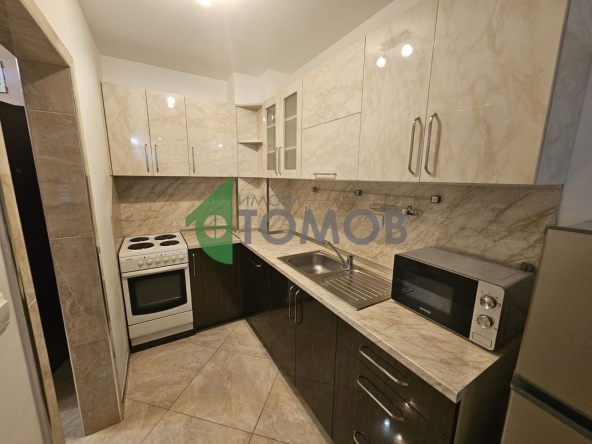 Дава се под наем Двустаен апартамент в Стара Загора, Била - 76 кв.м за 433.5 € - Снимка #1