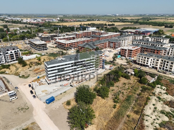 Тристаен апартамент в Пловдив, Кършияка - 104 кв.м за 1390 €/кв.м - Снимка #1