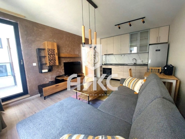 Дава се под наем Двустаен апартамент в София, Бъкстон - 62 кв.м за 700 € - Снимка #1