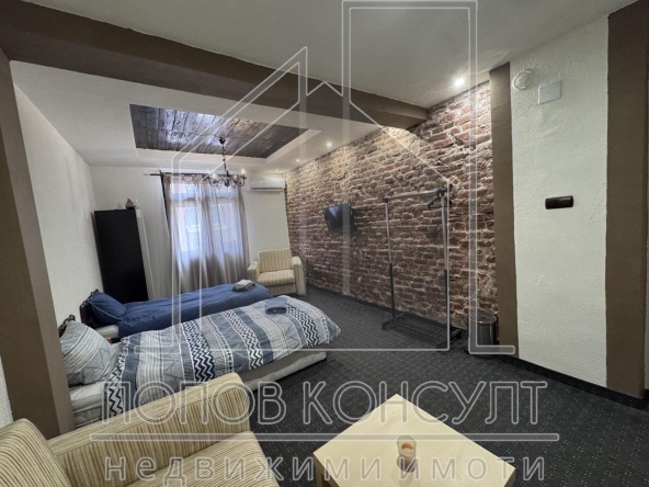 Къща в Пловдив, Център - 140 кв.м за 3000 €/кв.м - Снимка #1