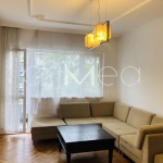 Дава се под наем Тристаен апартамент в Бургас, Център - 110 кв.м за 816 € - Снимка #1