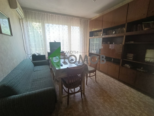 Дава се под наем Тристаен апартамент в Стара Загора, Опълченски - 7924 кв.м за 680 € - Снимка #1