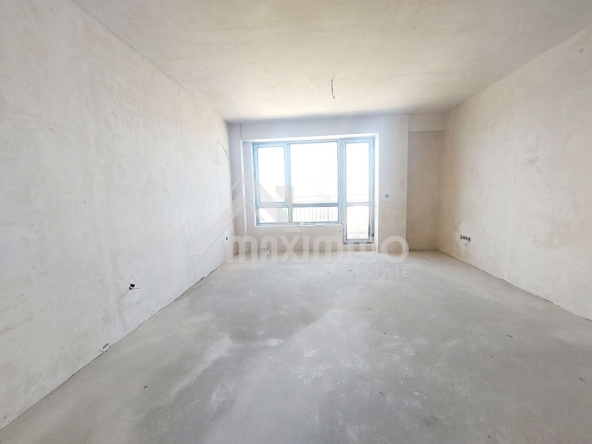 Двустаен апартамент в Варна, Цветен квартал - 58 кв.м за 1328 €/кв.м - Снимка #1