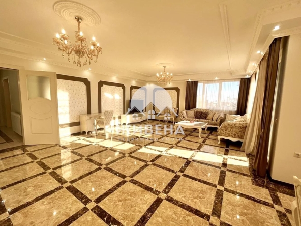 Дава се под наем Многостаен апартамент в Варна, Младост 1 - 300 кв.м за 1500 € - Снимка #1