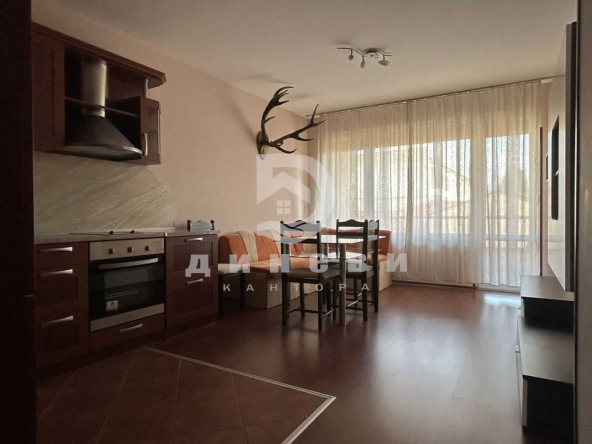 Тристаен апартамент в Стара Загора, Опълченски - 96 кв.м за 1433 €/кв.м - Снимка #1