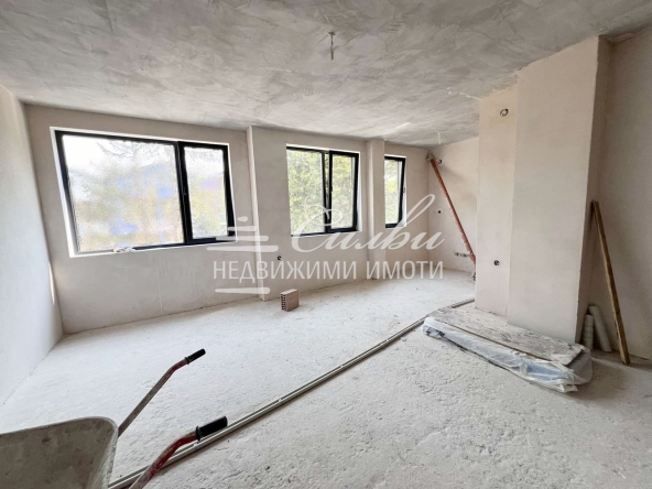 Тристаен апартамент в Търговище, Вароша - 98 кв.м за 1099 €/кв.м - Снимка #1