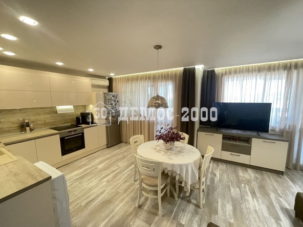 Двустаен апартамент в Варна, Левски - 83 кв.м за 2350 €/кв.м - Снимка #1
