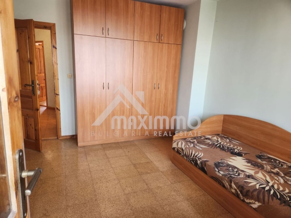 Тристаен апартамент в Варна, ХЕИ - 110 кв.м за 1637 €/кв.м - Снимка #1