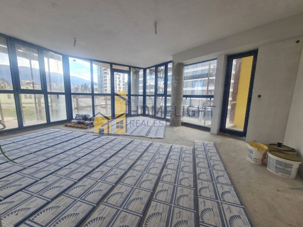 Тристаен апартамент в София, Овча купел - 120 кв.м за 1755 €/кв.м - Снимка #1