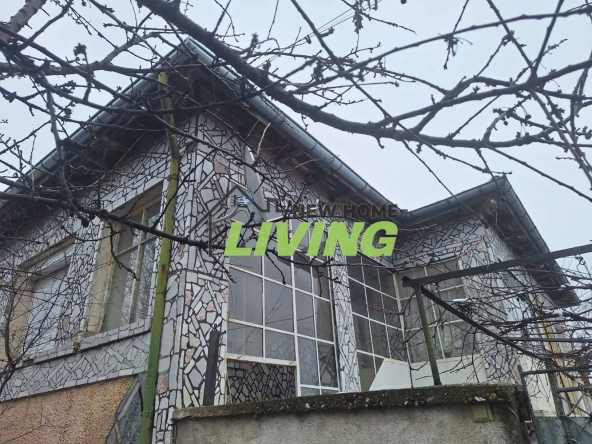 Къща в с. Цалапица, Област Пловдив - 120 кв.м за 584 €/кв.м - Снимка #1