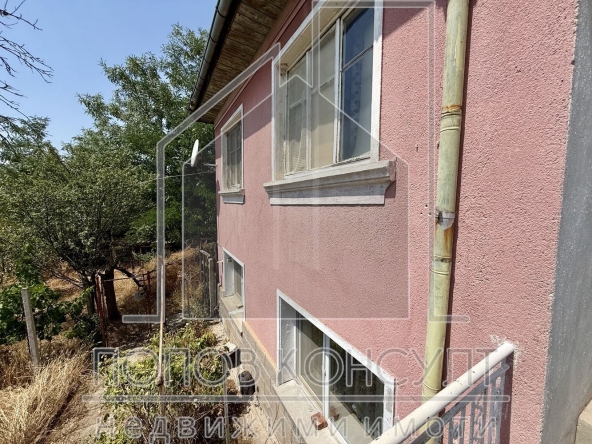 Къща в с. Ново Железаре, Област Пловдив - 186 кв.м за 376 €/кв.м - Снимка #1