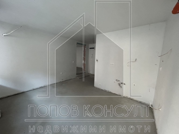 Двустаен апартамент в Пловдив, Кючук Париж - 72 кв.м за 1320 €/кв.м - Снимка #1