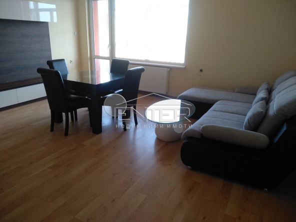 Дава се под наем Двустаен апартамент в Варна, ХЕИ - 85 кв.м за 490 € - Снимка #1