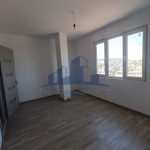 Тристаен апартамент в Шумен, Център - 70 кв.м за 1727 €/кв.м - Снимка #1