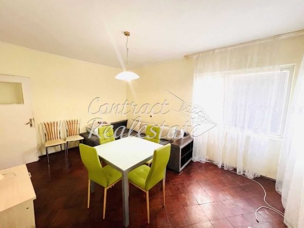 Дава се под наем Тристаен апартамент в Варна, Окръжна болница - 85 кв.м за 459 € - Снимка #1