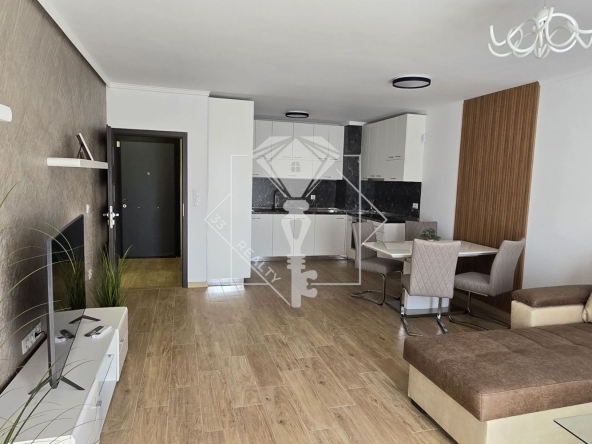 Двустаен апартамент в Пловдив, Христо Смирненски - 76 кв.м за 2303 €/кв.м - Снимка #1
