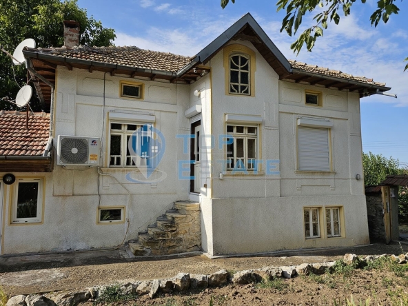 Къща в с. Хотница, Област Велико Търново - 100 кв.м за 578 €/кв.м - Снимка #1