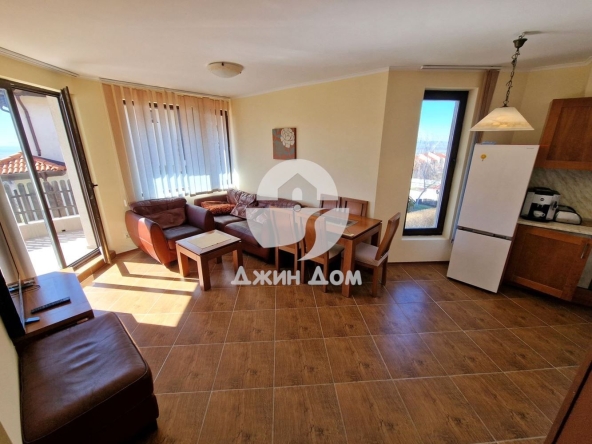 Тристаен апартамент в с. Кошарица, Област Бургас - 90 кв.м за 1045 €/кв.м - Снимка #1