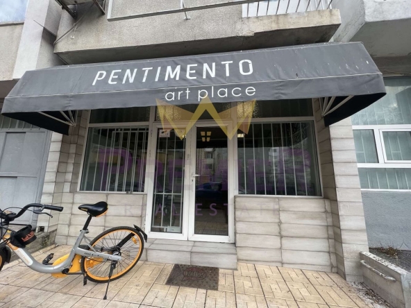 Дава се под наем Офис в Варна, Център - 90 кв.м за 650 € - Снимка #1