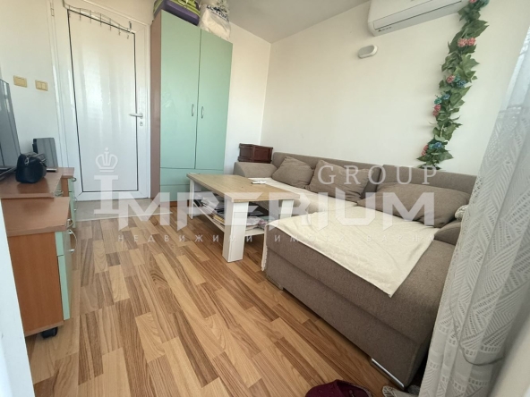 Дава се под наем Едностаен апартамент в Варна, Базар Левски - 28 кв.м за 229.5 € - Снимка #1