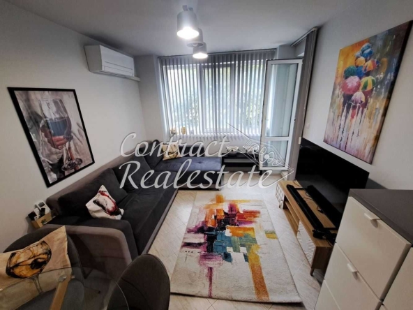 Дава се под наем Двустаен апартамент в Варна, Левски - 67 кв.м за 566.1 € - Снимка #1