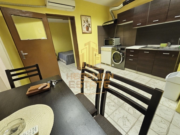 Двустаен апартамент в Варна, Лятно кино Тракия - 65 кв.м за 1467 €/кв.м - Снимка #1