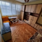 Дава се под наем Тристаен апартамент в Търговище, Център - 75 кв.м за 204 € - Снимка #1