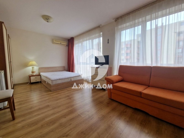 Едностаен апартамент в к.к. Слънчев бряг - 42 кв.м за 1203 €/кв.м - Снимка #1