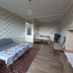 Дава се под наем Едностаен апартамент в Шумен, Тракия - 42 кв.м за 214.2 € - Снимка #1