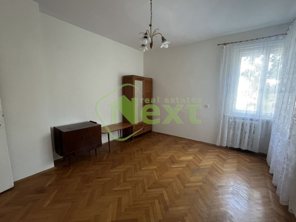 Дава се под наем Двустаен апартамент в София, Център - 55 кв.м за 485 € - Снимка #1